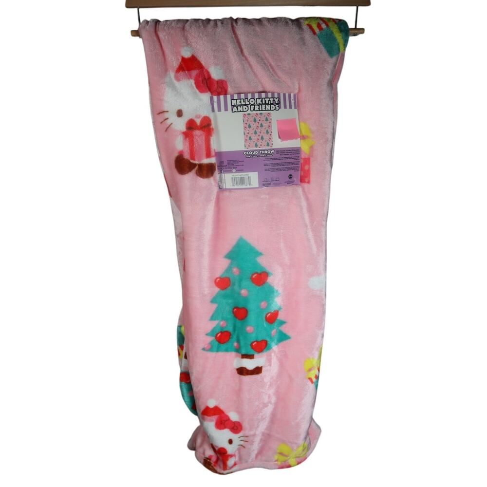 Hello Kitty Christmas Gifts and Trees Heart Cloud Pink Throw Blanket